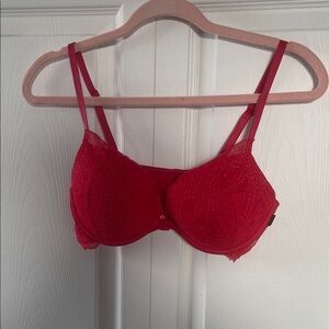 PINK Victoria's Secret Vibrant Red Lace Bra